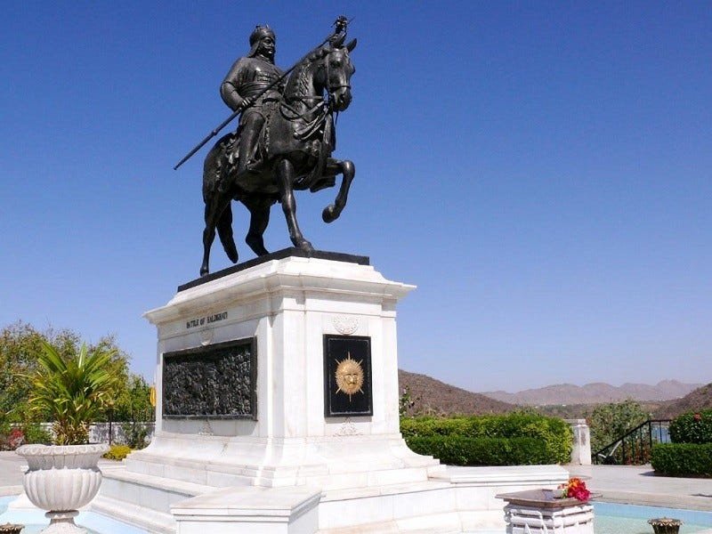 shivaji maharaj statue