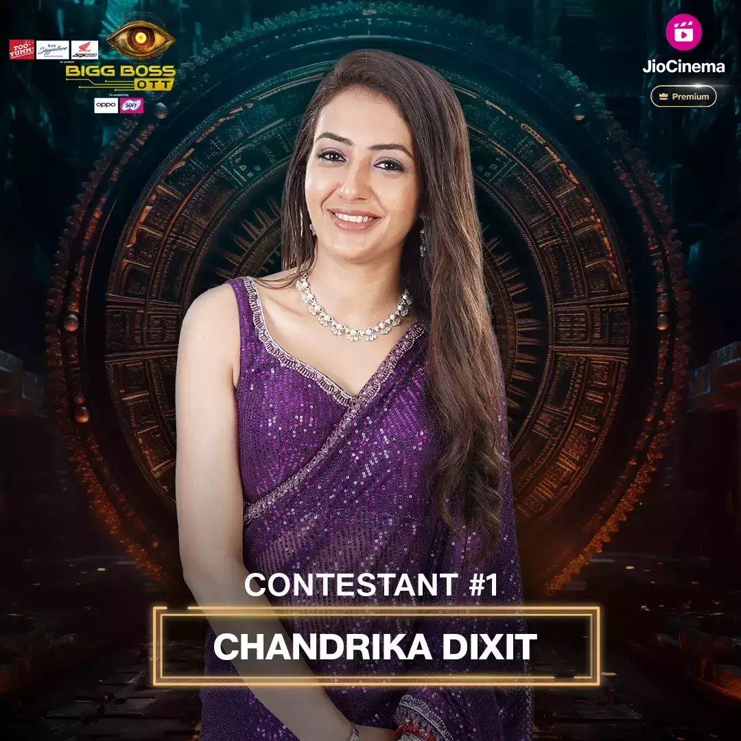 Chandrika Dixit - The Viral Vada Pav Girl