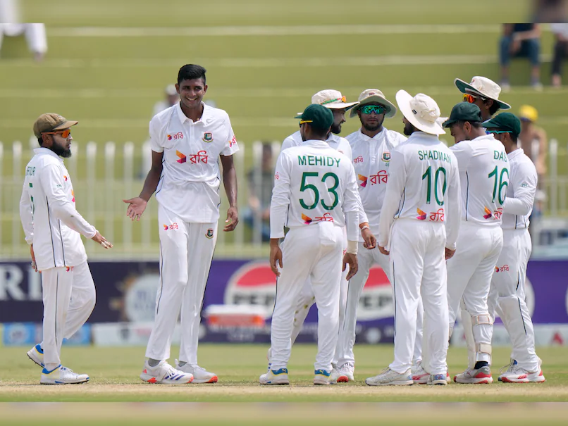 Taskin Ahmed